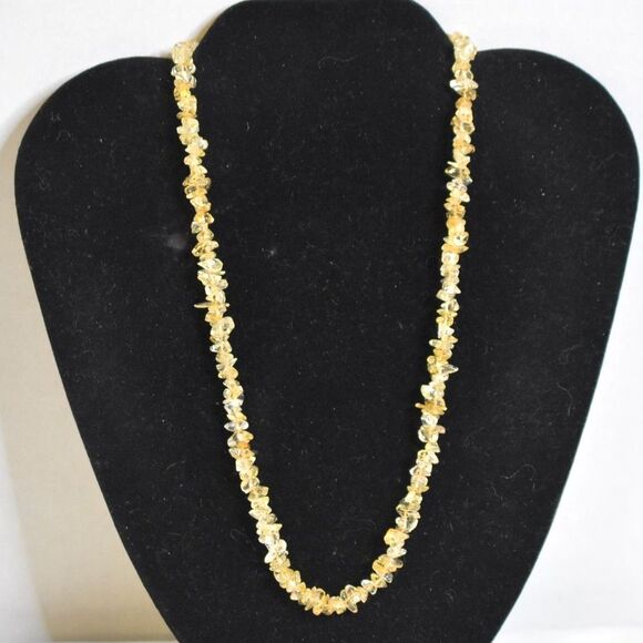 Source Unknown Jewelry - Vintage Citrine Nuggets/Irregular Chip Beaded 18" Cottagecore Enticing Necklace